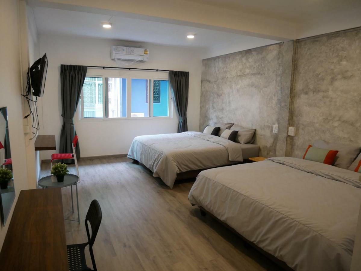 Np House Pratunam Bangkok Buitenkant foto
