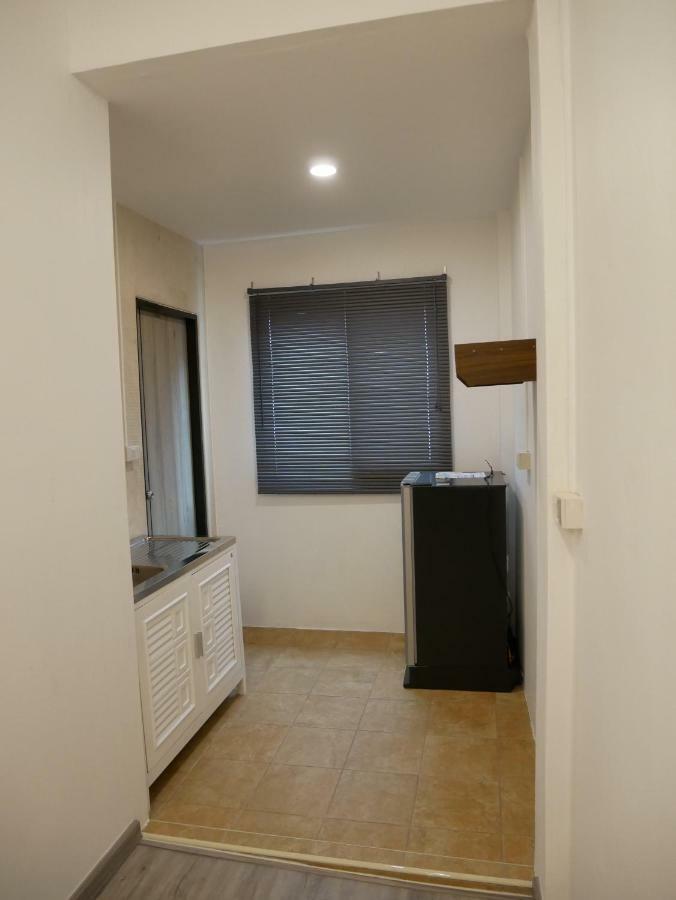 Np House Pratunam Bangkok Buitenkant foto